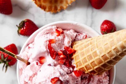 Thumbnail for Strawberry ice cream