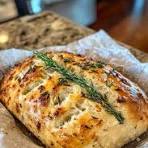 Thumbnail for No knead garlic bread